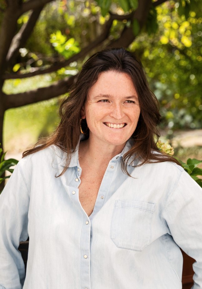Portrait d'Emmanuelle Quenin, sophrologue et praticienne Reiki à Boulogne-Billancourt
